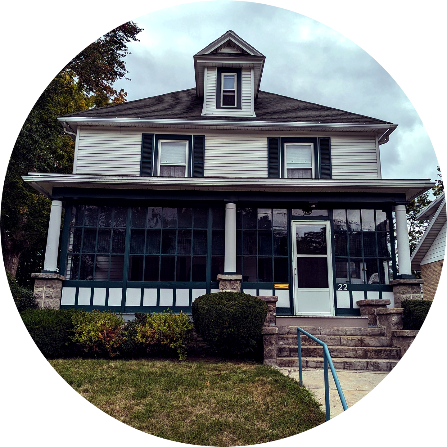 HouseCircle